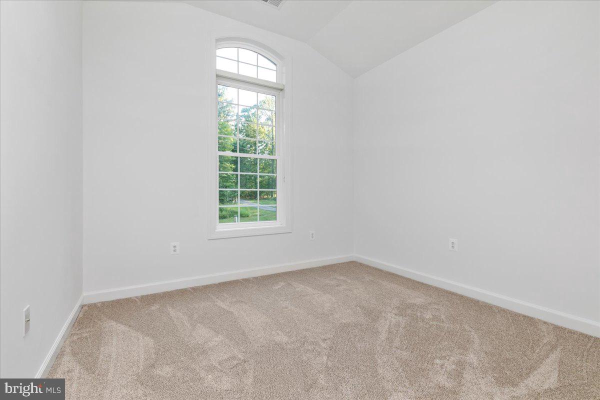 7235 Token Valley Rd Property Photo 18