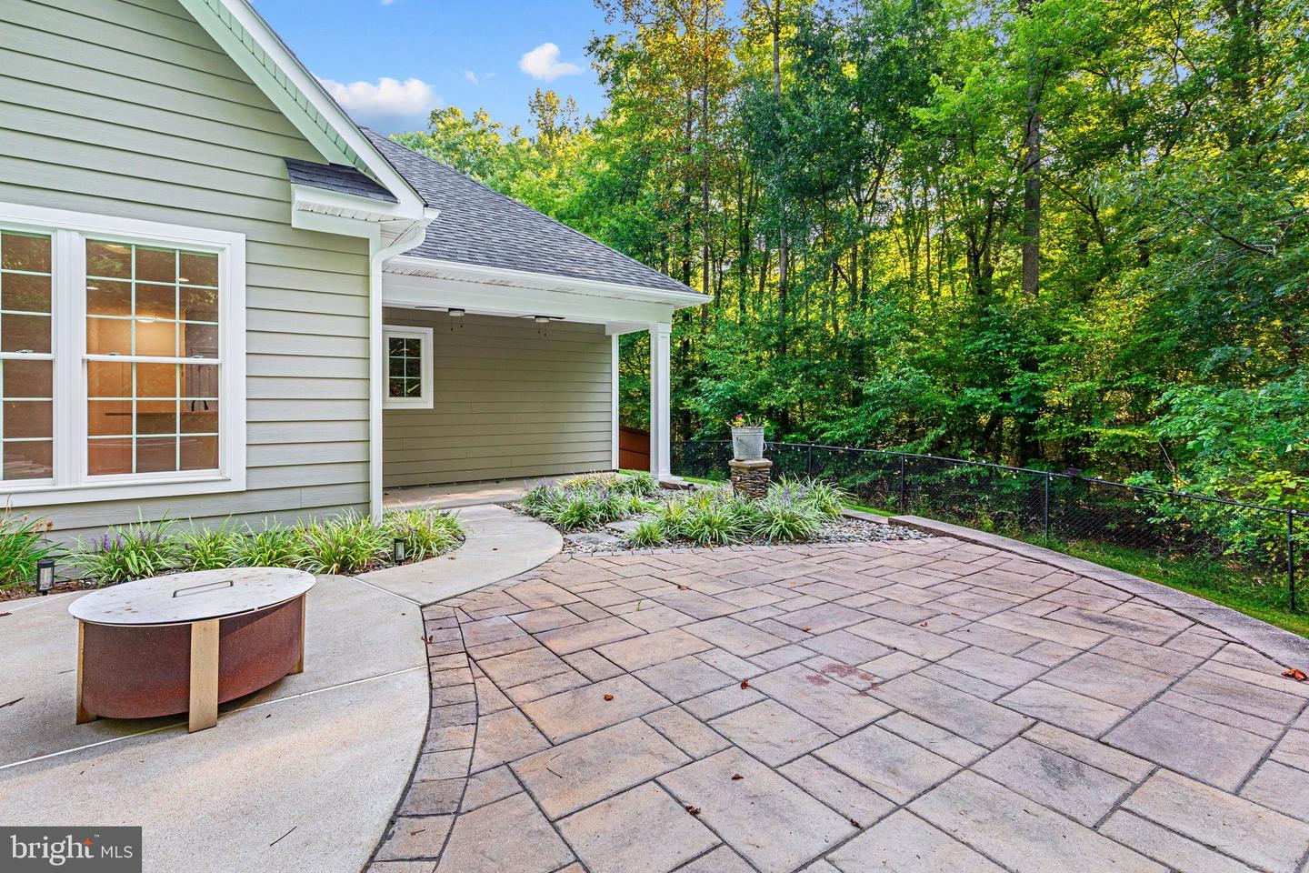 7235 Token Valley Rd Property Photo 20