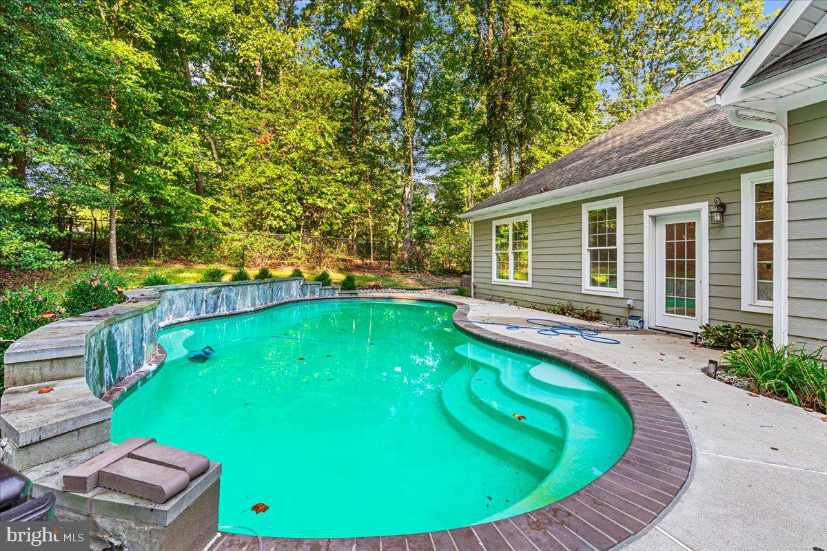 7235 Token Valley Rd Property Photo 23