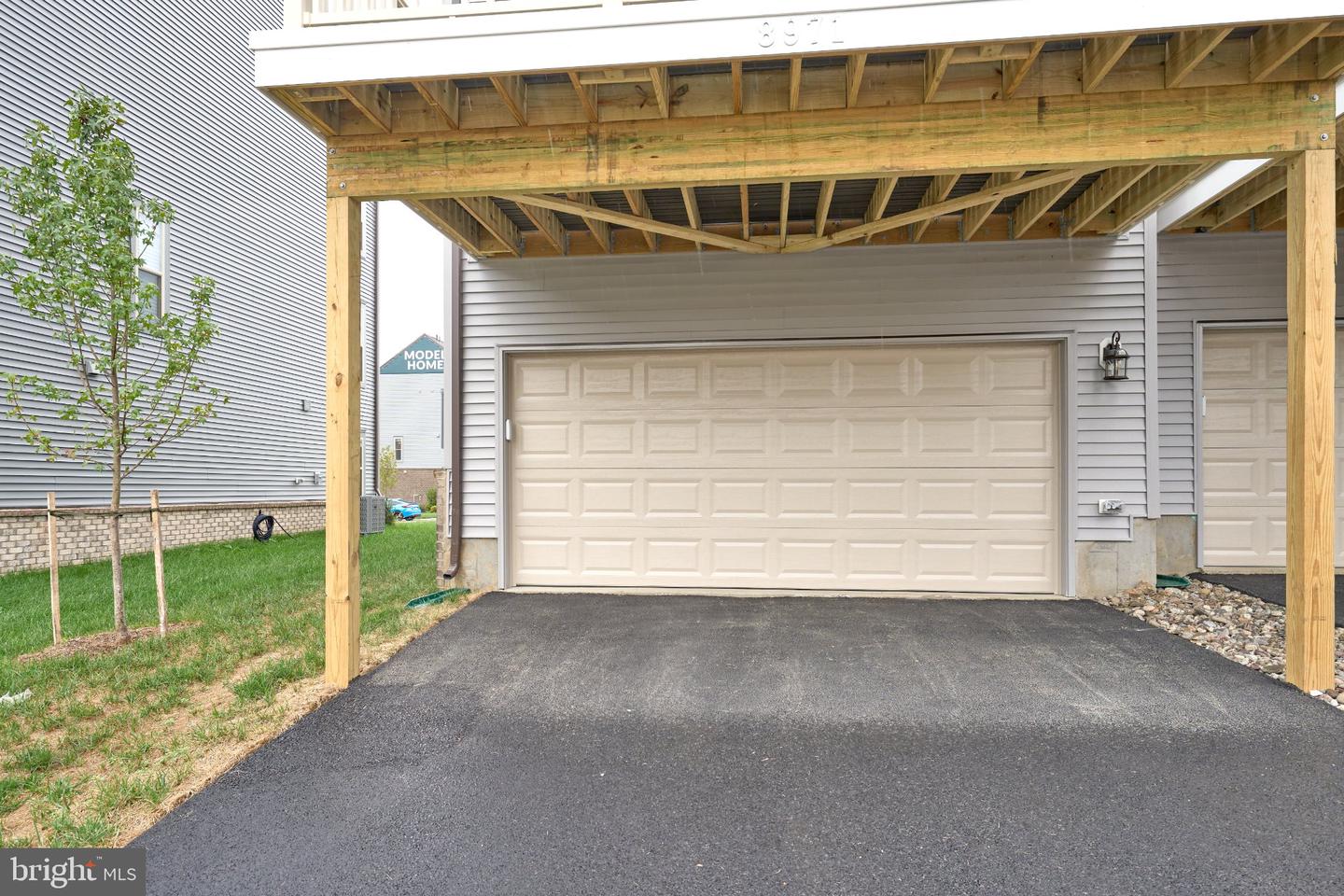 8971 Katherine Johnson Ave Property Photo 2