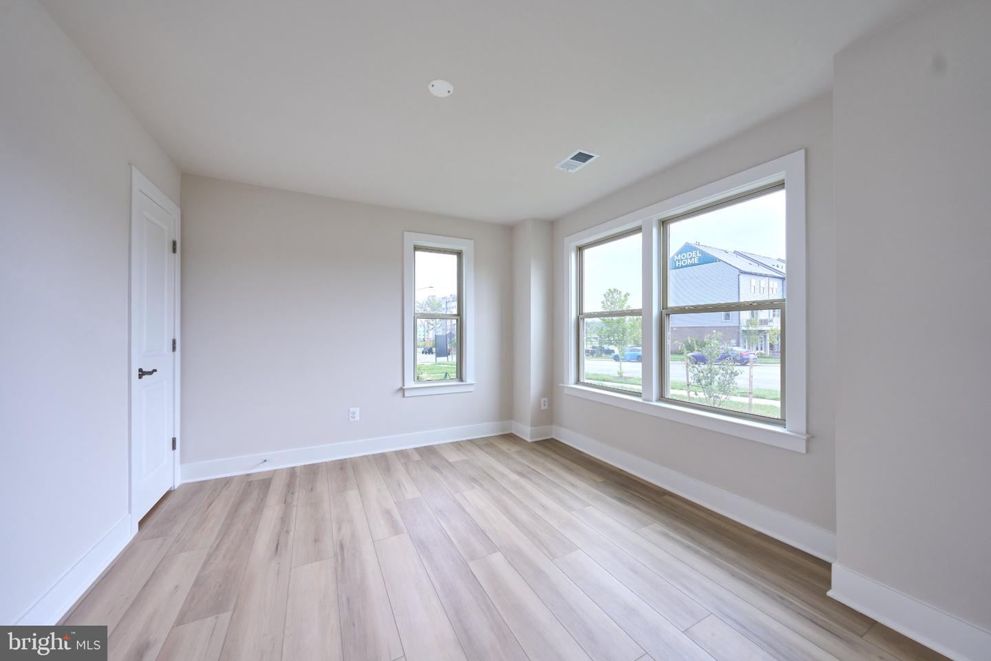 8971 Katherine Johnson Ave Property Photo 3