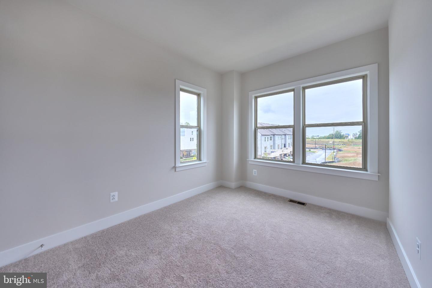 8971 Katherine Johnson Ave Property Photo 23