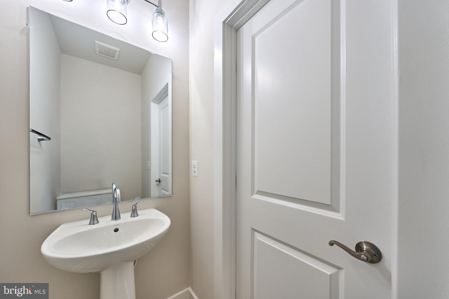 8971 Katherine Johnson Ave Property Photo 50