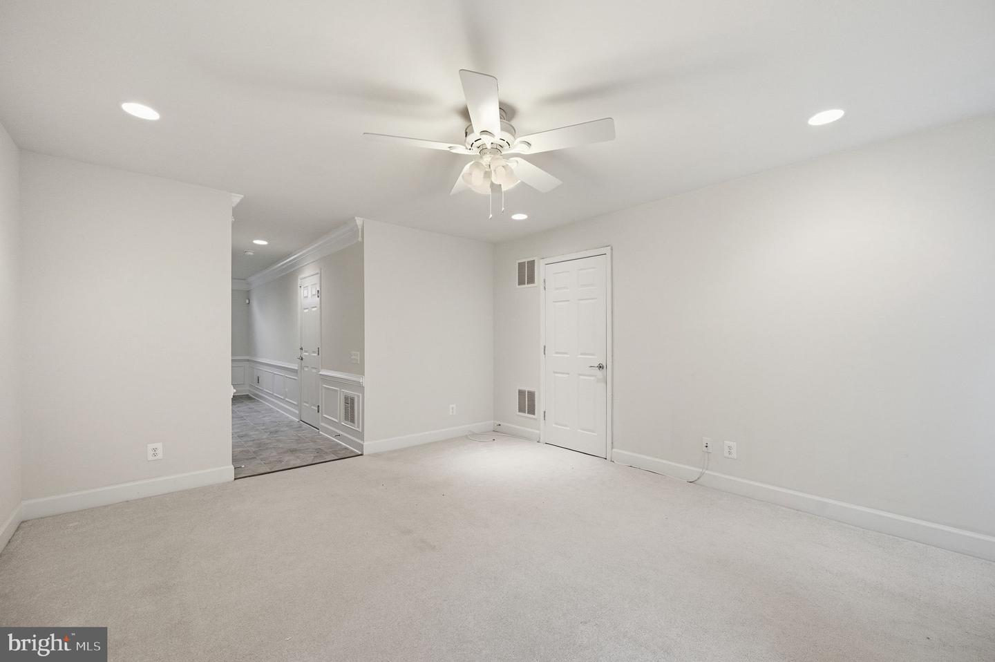 2161 Oberlin Dr Property Photo 54
