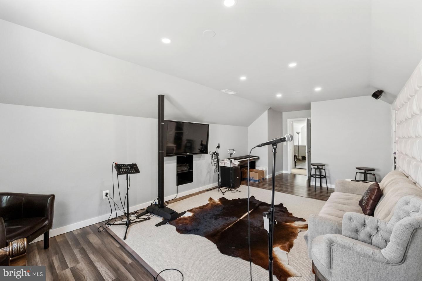 15763 Audubon Way Property Photo 35
