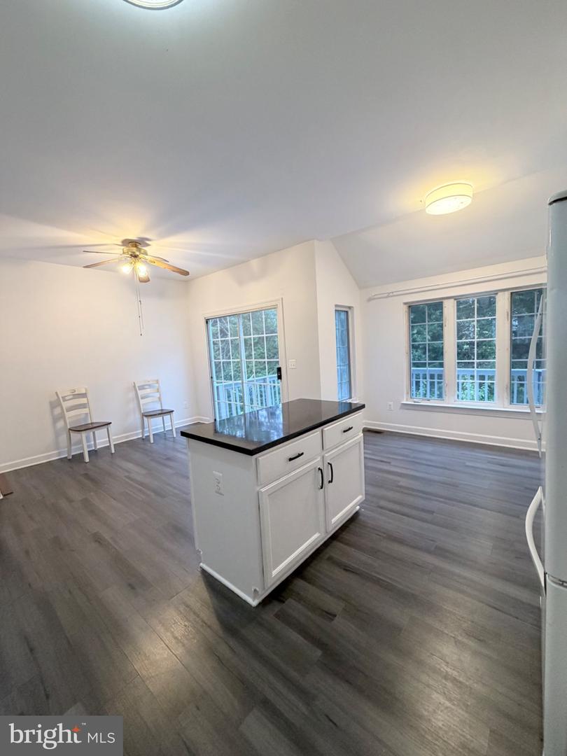 14066 Madrigal Dr Property Photo 24