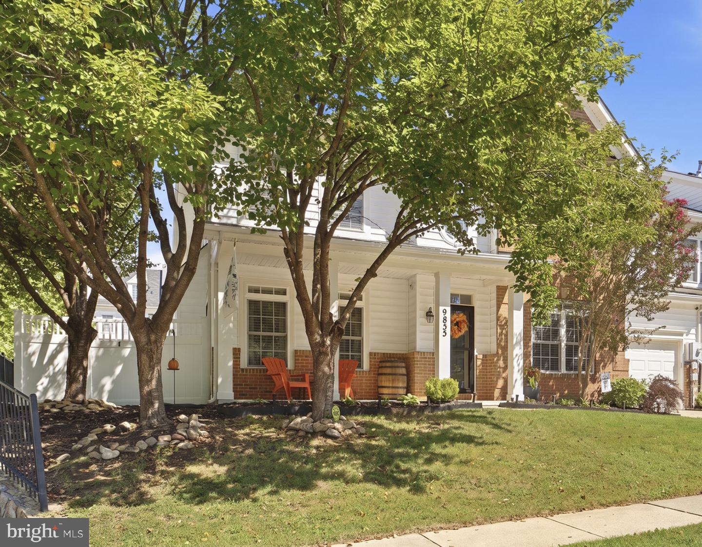 9855 Earls Ferry Cir Property Photo 3