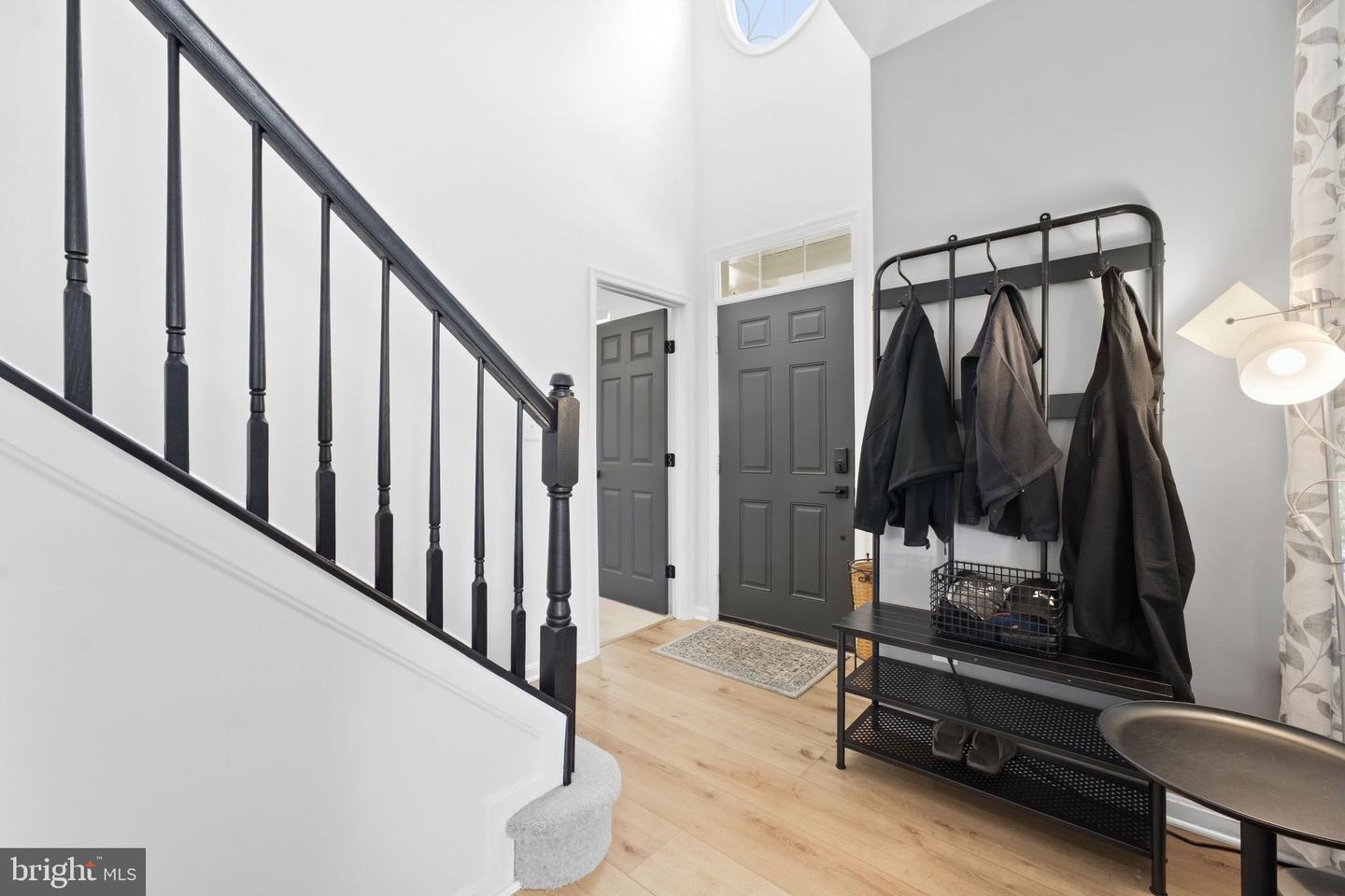 9855 Earls Ferry Cir Property Photo 6