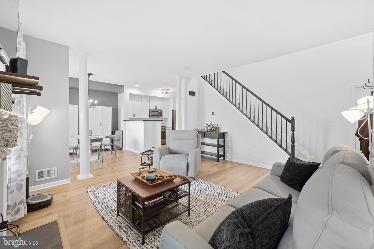 9855 Earls Ferry Cir Property Photo 11