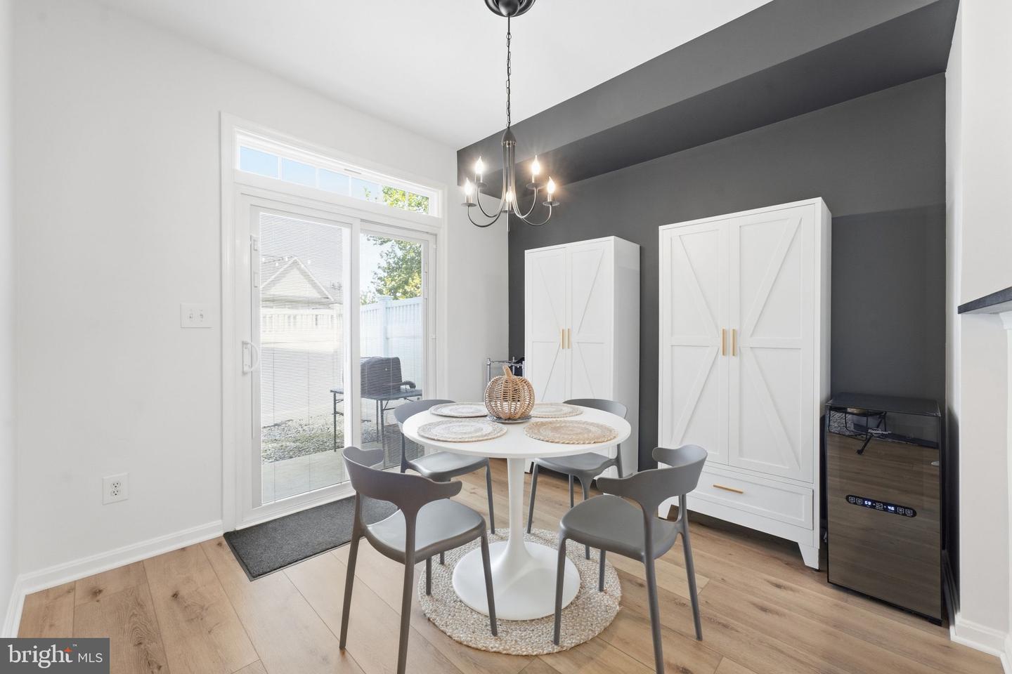 9855 Earls Ferry Cir Property Photo 13
