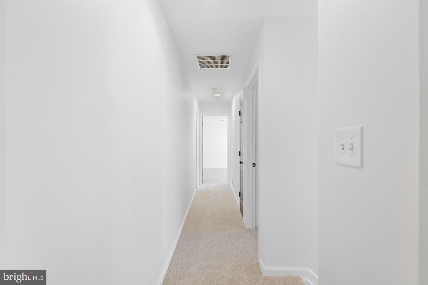 9855 Earls Ferry Cir Property Photo 24