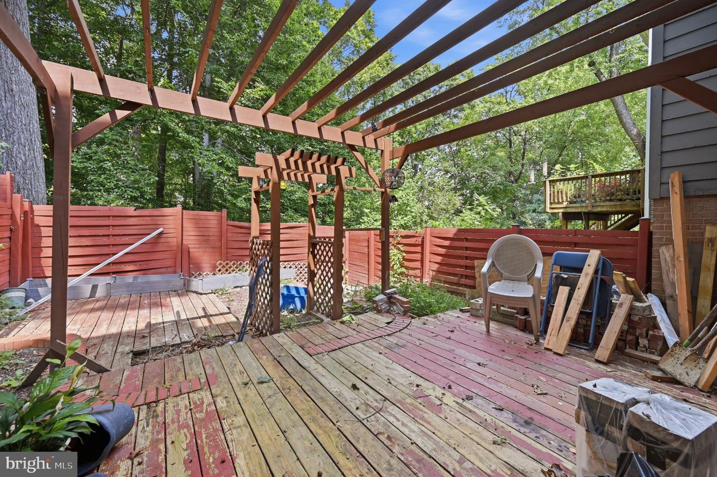 1214 Fox Run Pl Property Photo 30
