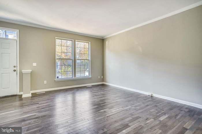 1249 Corbett Pl Property Photo 2