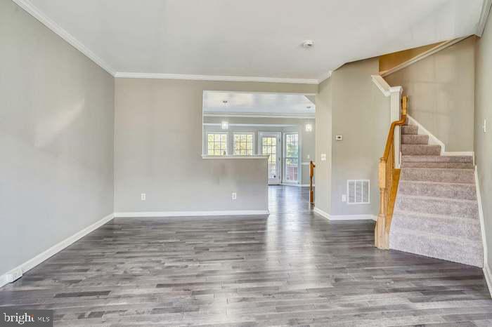 1249 Corbett Pl Property Photo 3