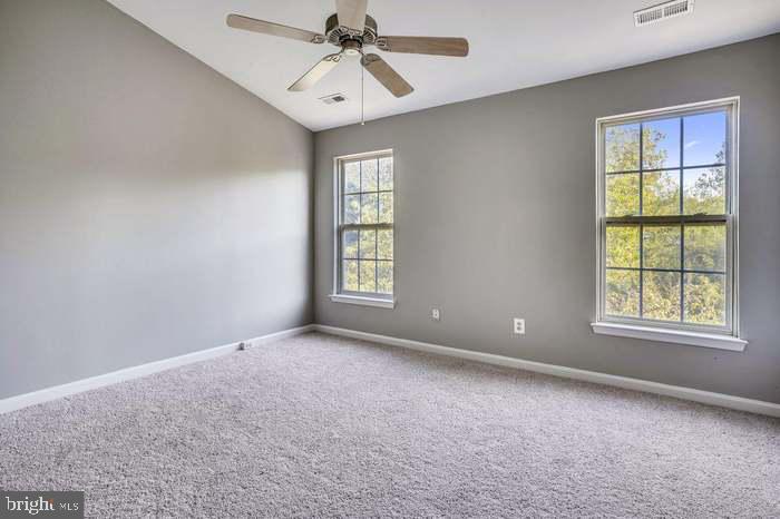 1249 Corbett Pl Property Photo 12