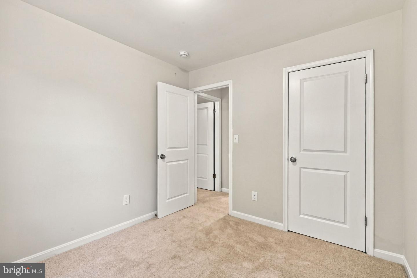 6073 Trident Ln Property Photo 22