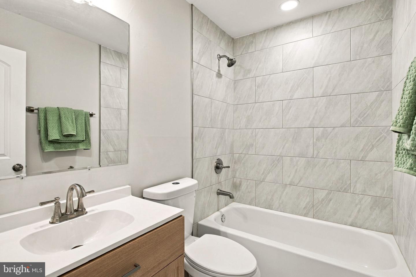 6073 Trident Ln Property Photo 26