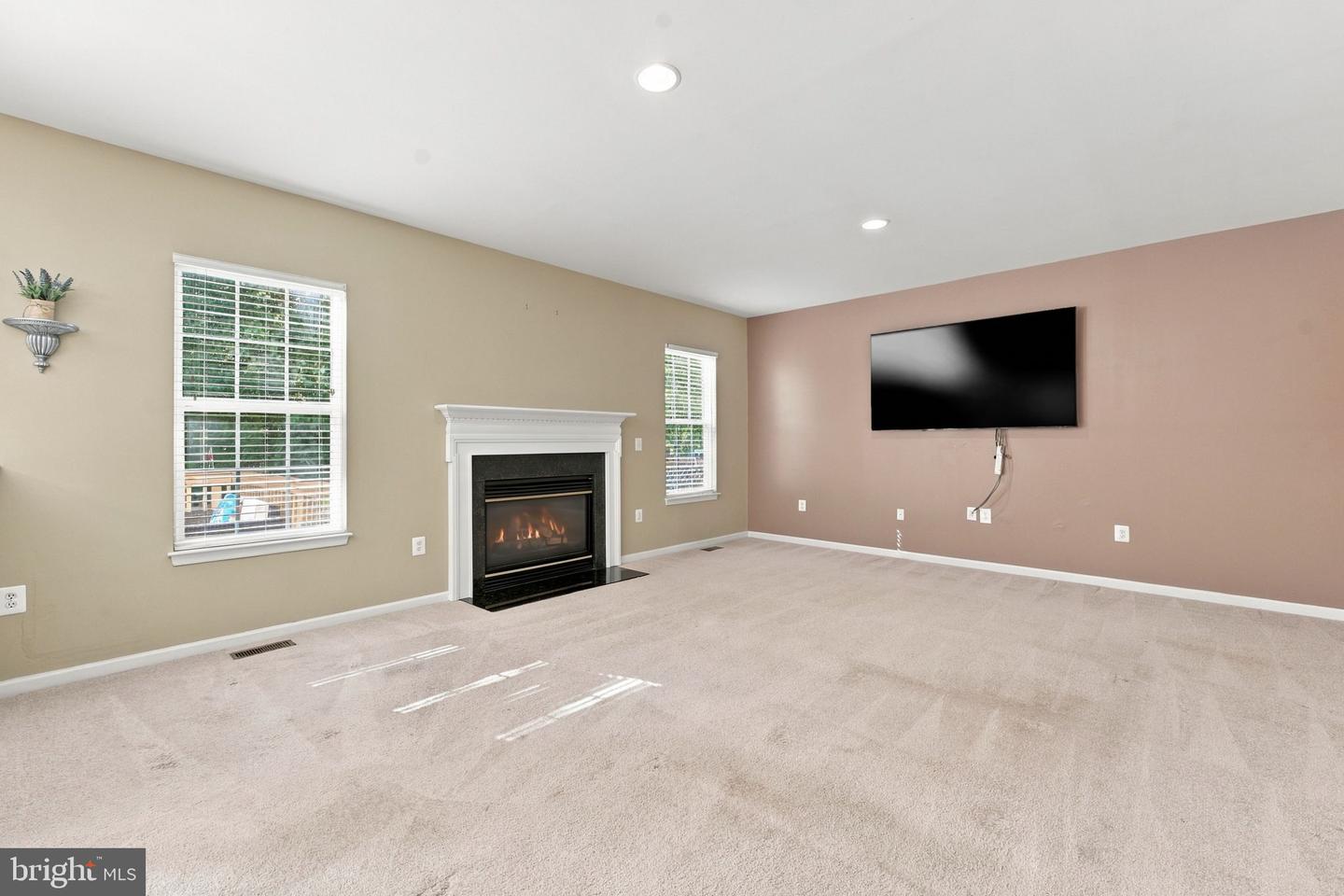 8368 Tenbrook Dr Property Photo 16
