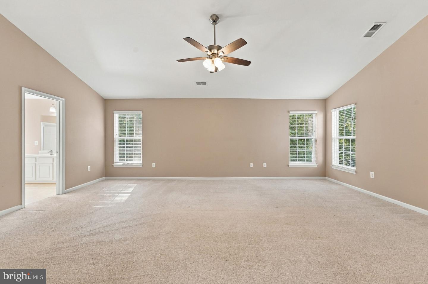 8368 Tenbrook Dr Property Photo 35