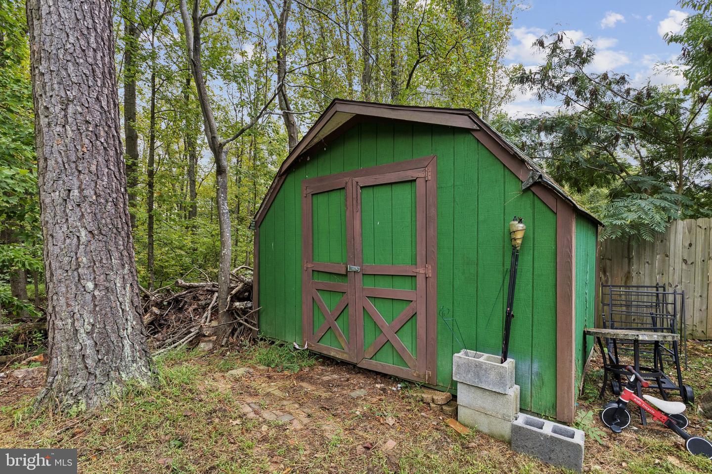 12011 Skipjack Ct Property Photo 8