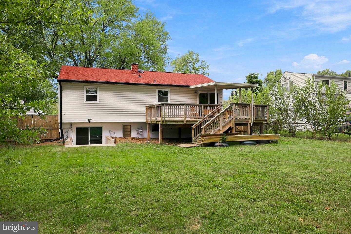 9710 Damascus Dr Property Photo 32