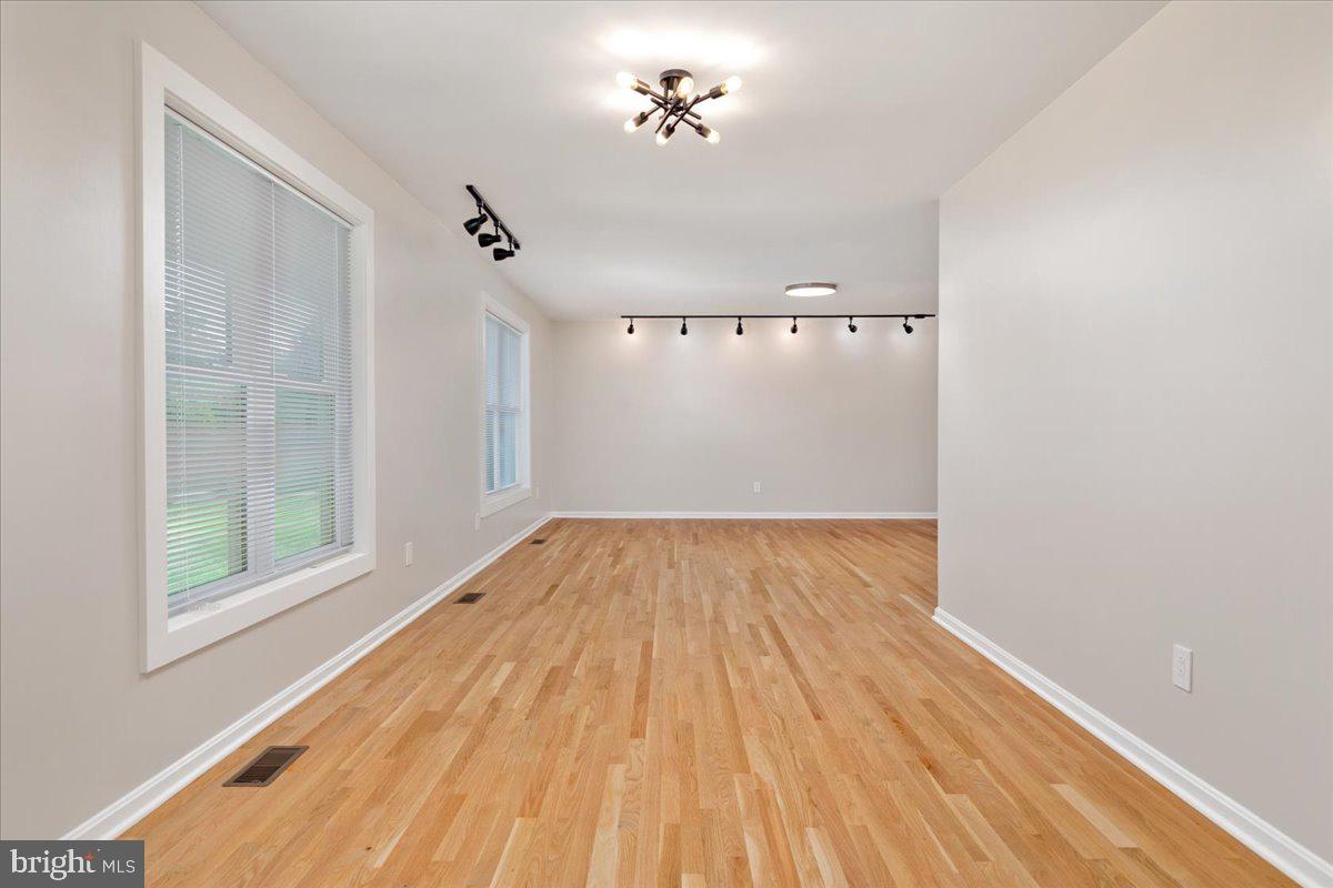 4703 Angus Dr Property Photo 16