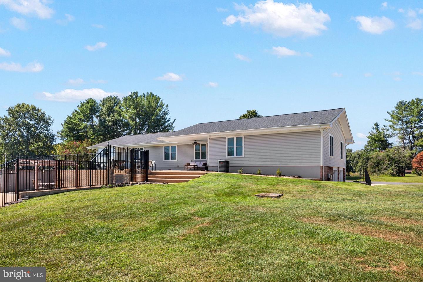 4703 Angus Dr Property Photo 22