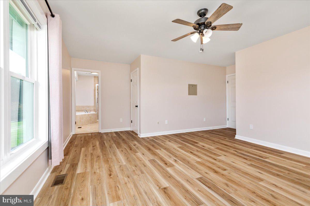 4703 Angus Dr Property Photo 25