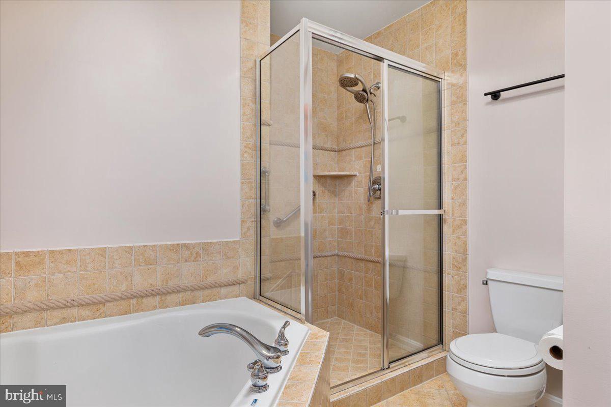 4703 Angus Dr Property Photo 28