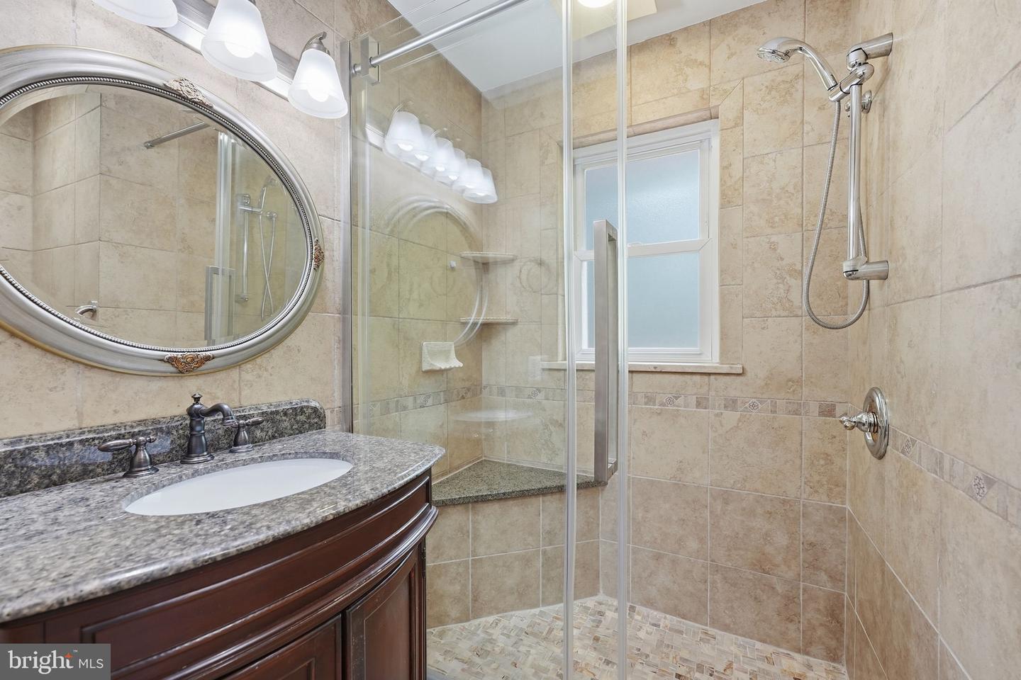8411 Leland Rd Property Photo 33