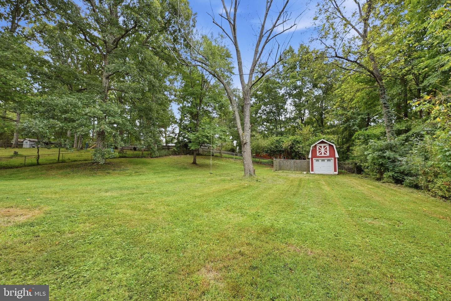 8411 Leland Rd Property Photo 49