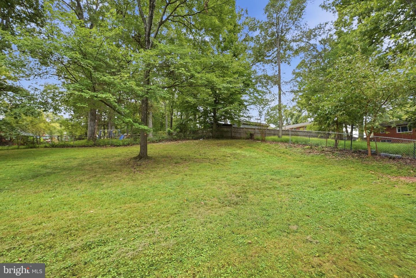 8411 Leland Rd Property Photo 52