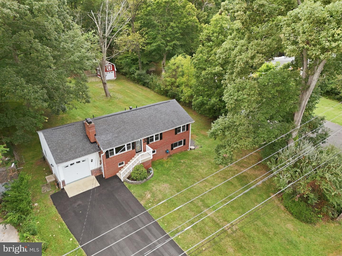 8411 Leland Rd Property Photo 57