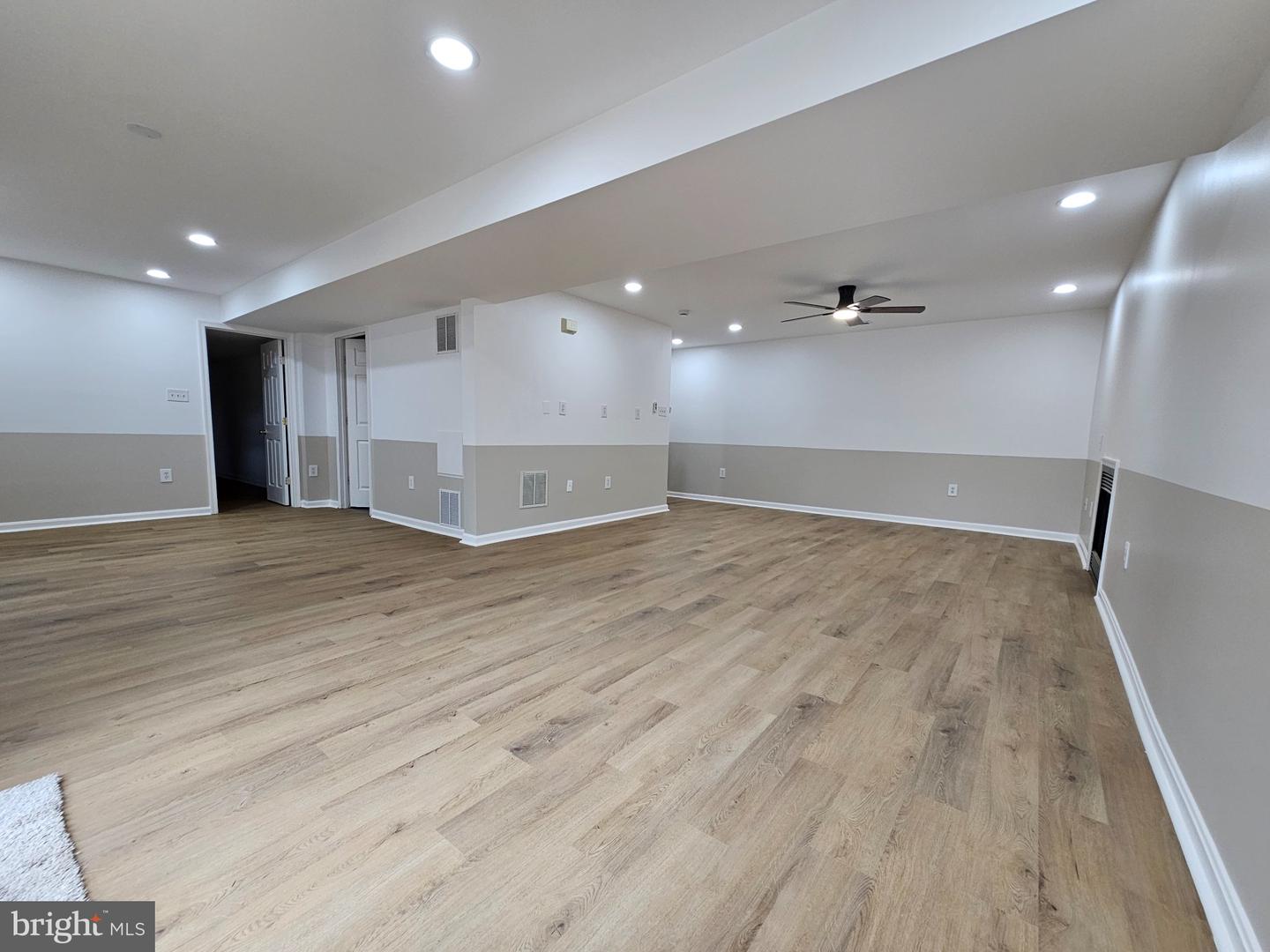 13116 Queensdale Dr Property Photo 31