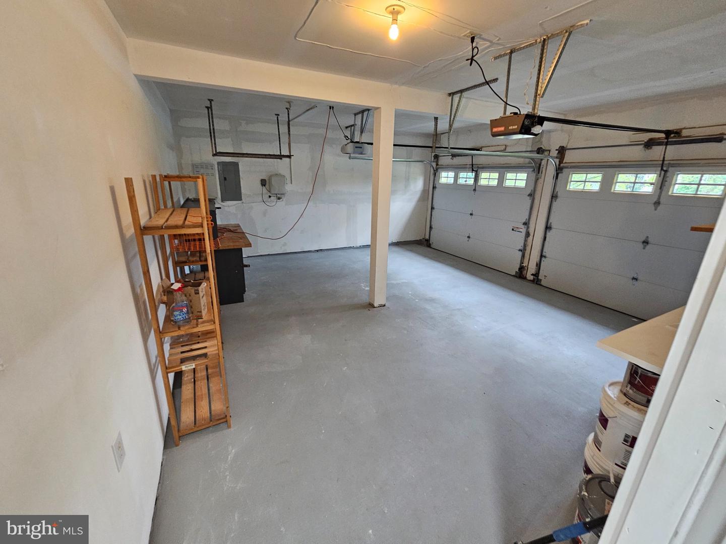 13116 Queensdale Dr Property Photo 46