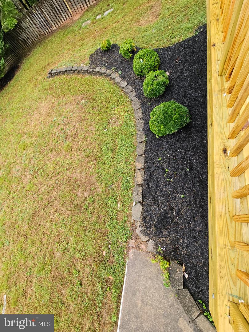 13116 Queensdale Dr Property Photo 55