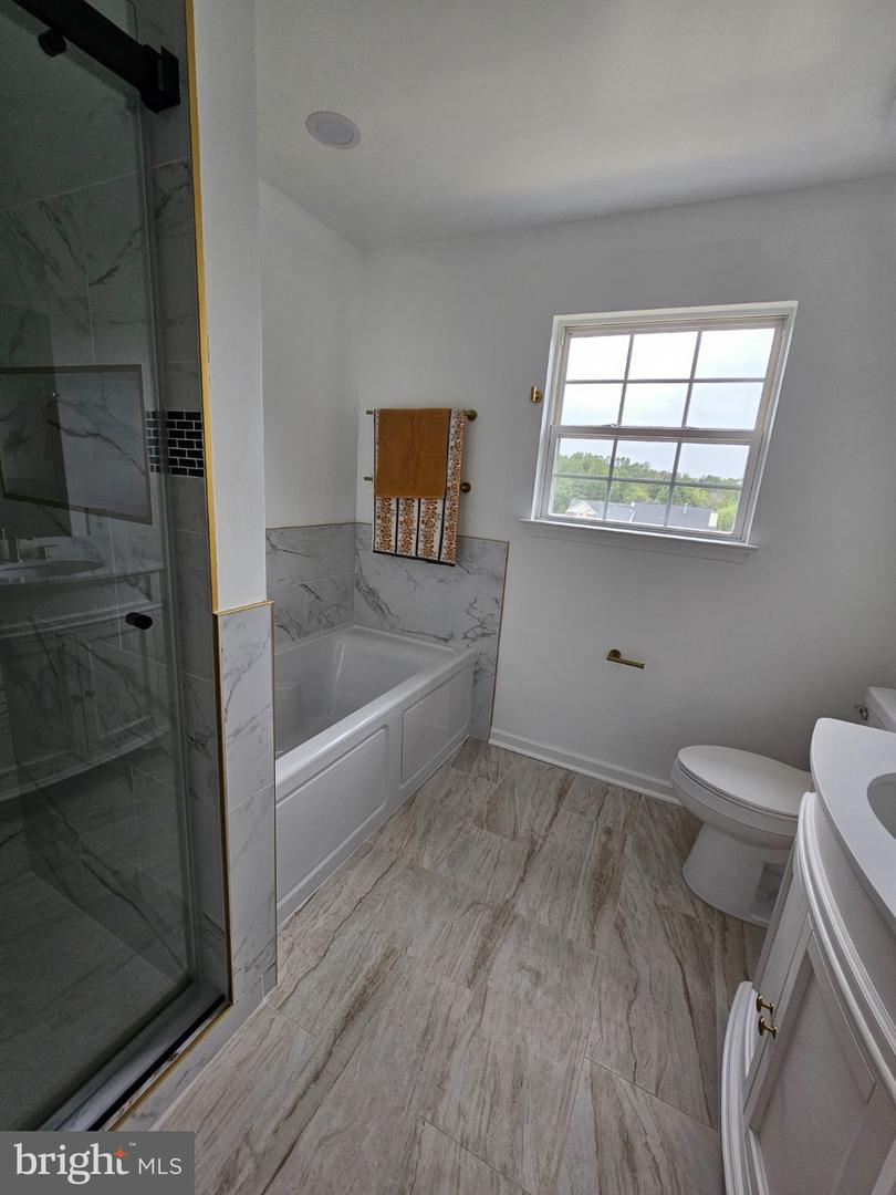 13116 Queensdale Dr Property Photo 83