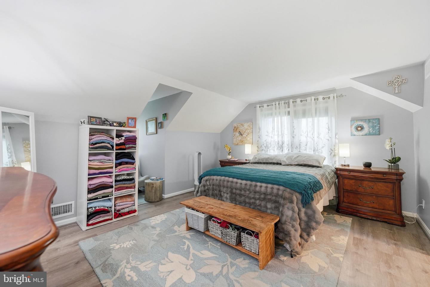8114 Hillcrest Dr Property Photo 8