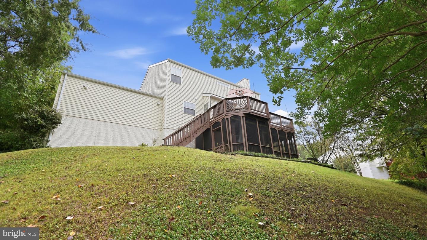 1614 Teal Way Property Photo 39