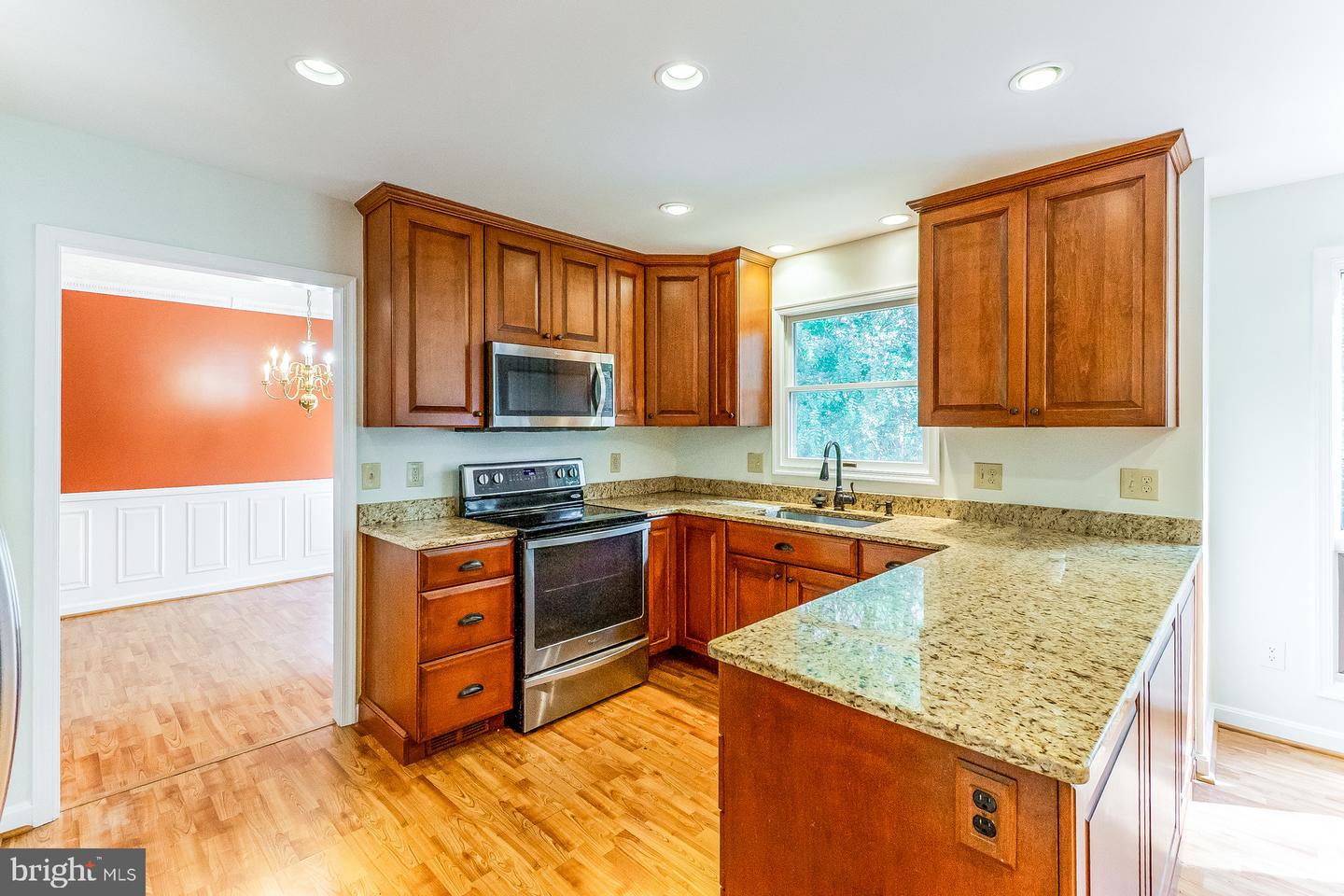 15074 Barkwood Dr Property Photo 2