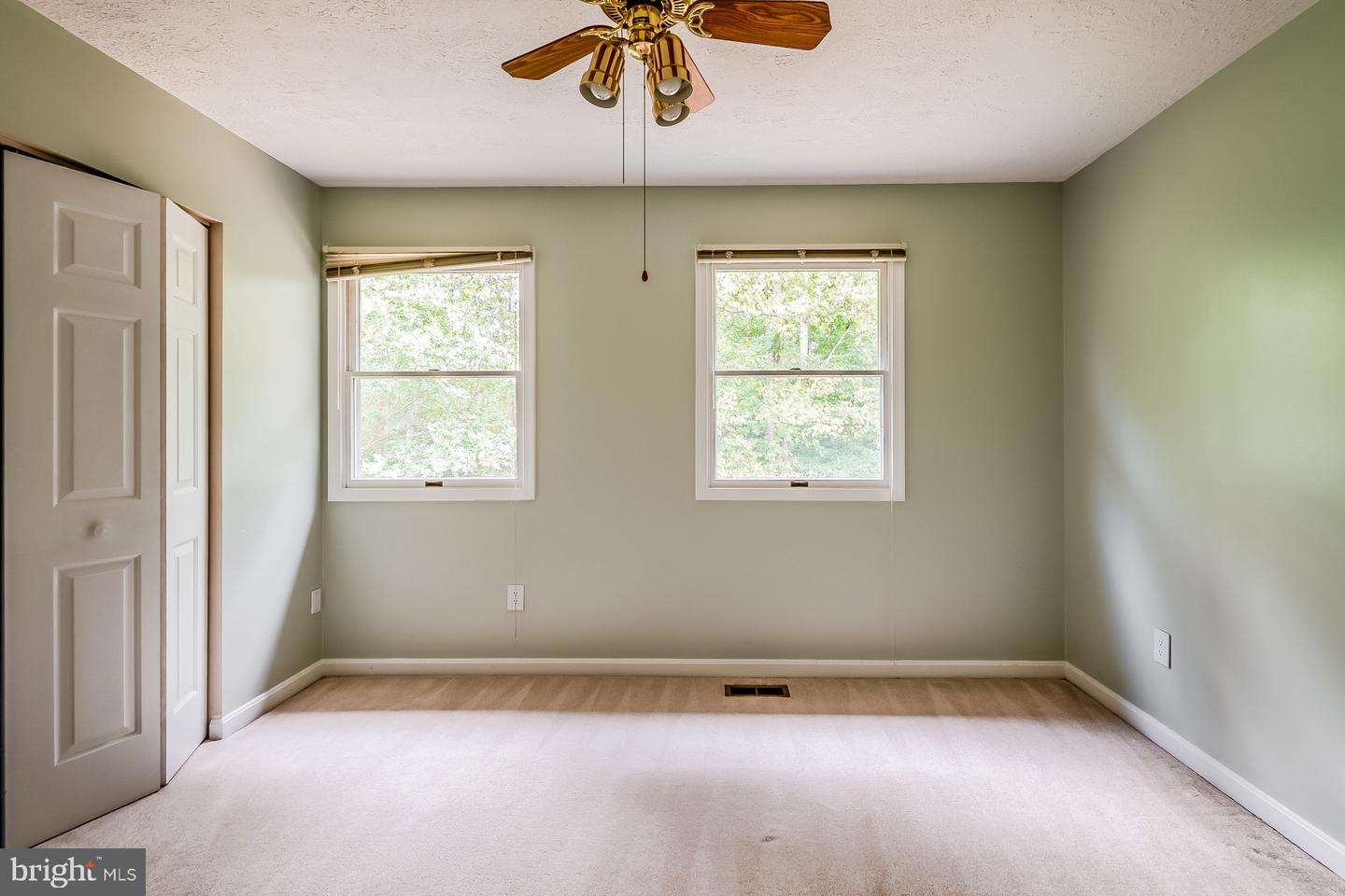 15074 Barkwood Dr Property Photo 14