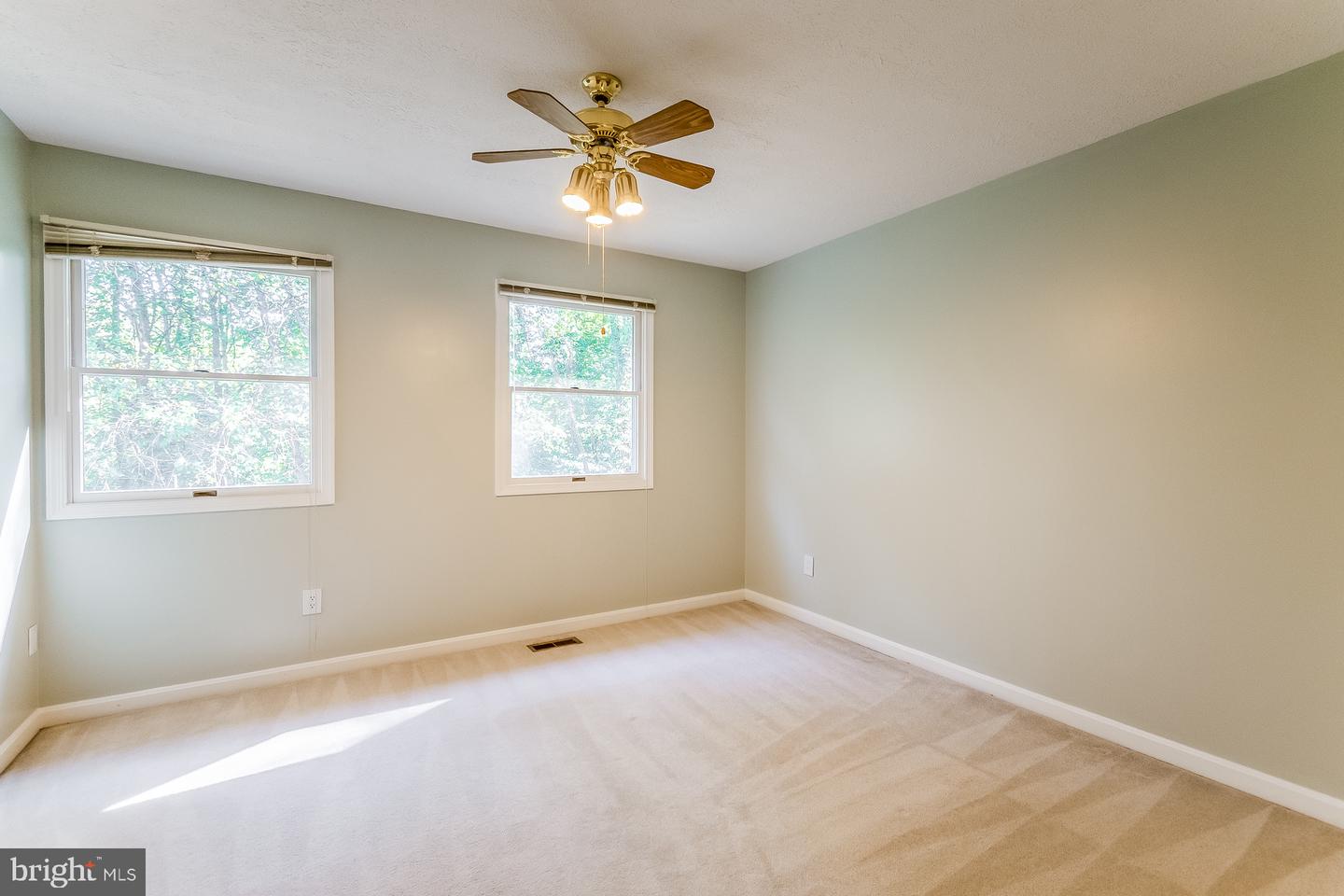 15074 Barkwood Dr Property Photo 27