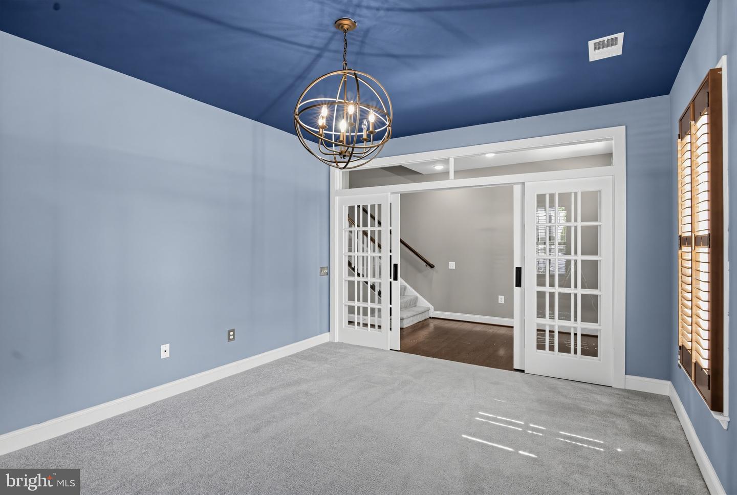 VAPW2131032 Property Photo 10