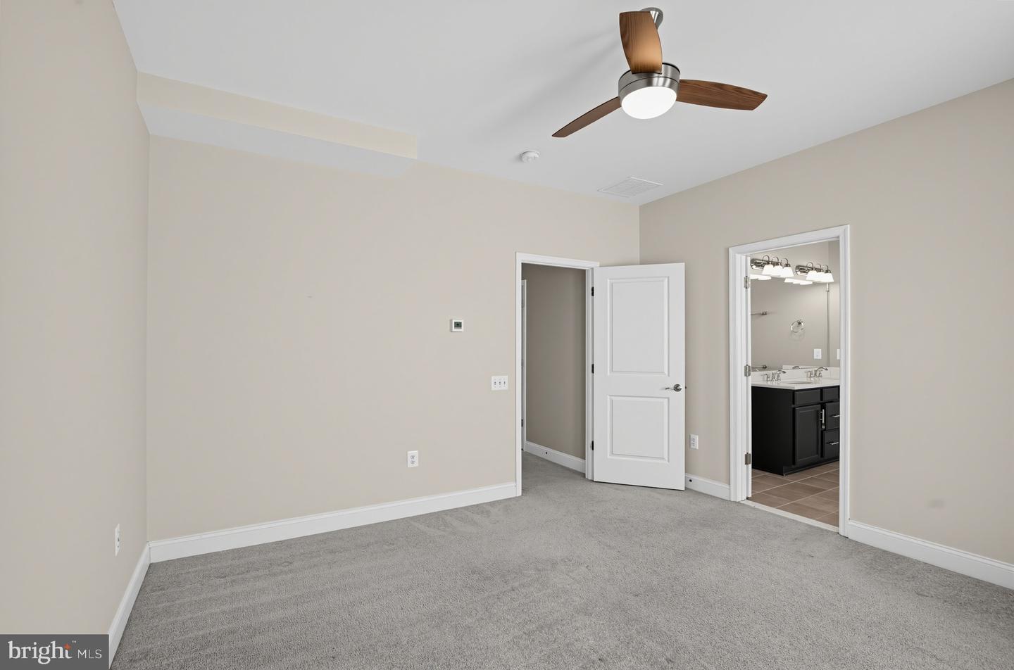 VAPW2131032 Property Photo 11
