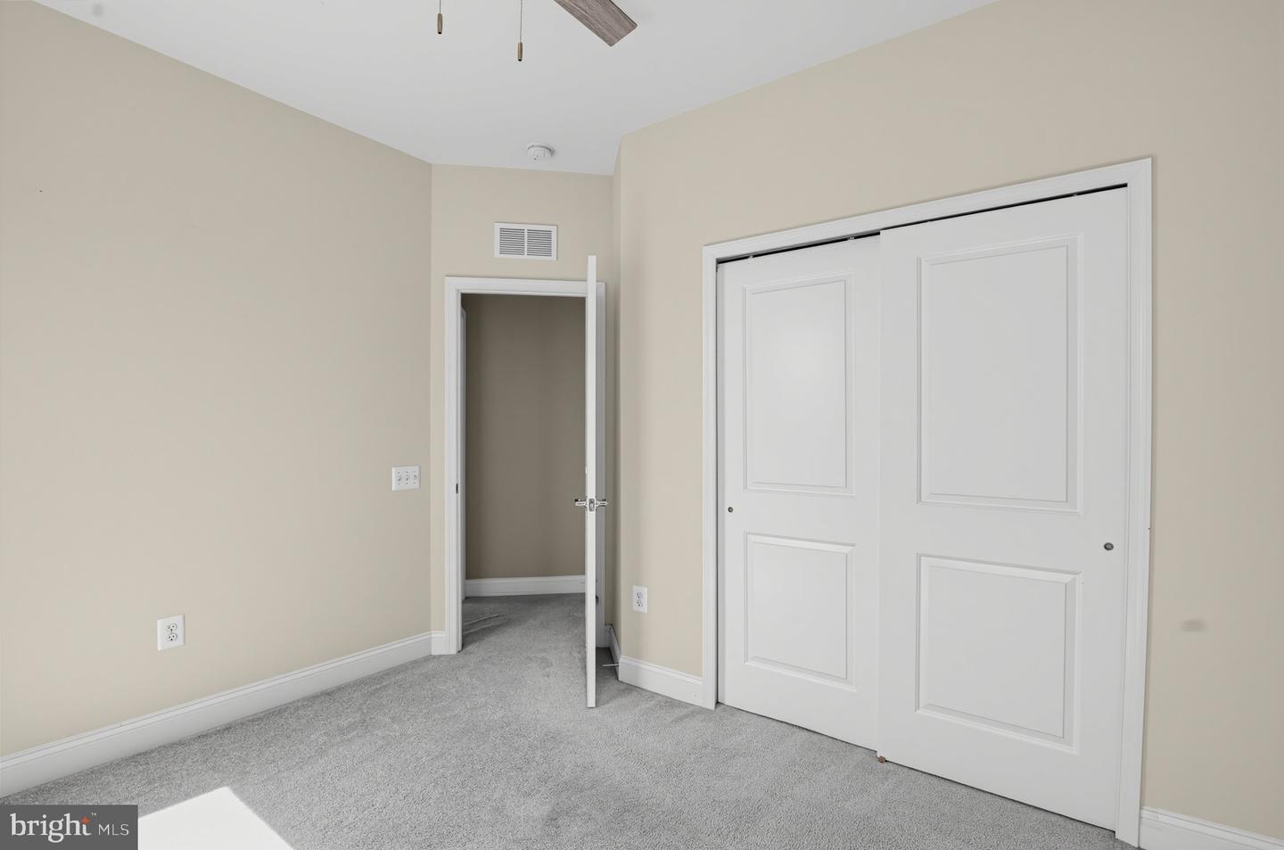 VAPW2131032 Property Photo 15