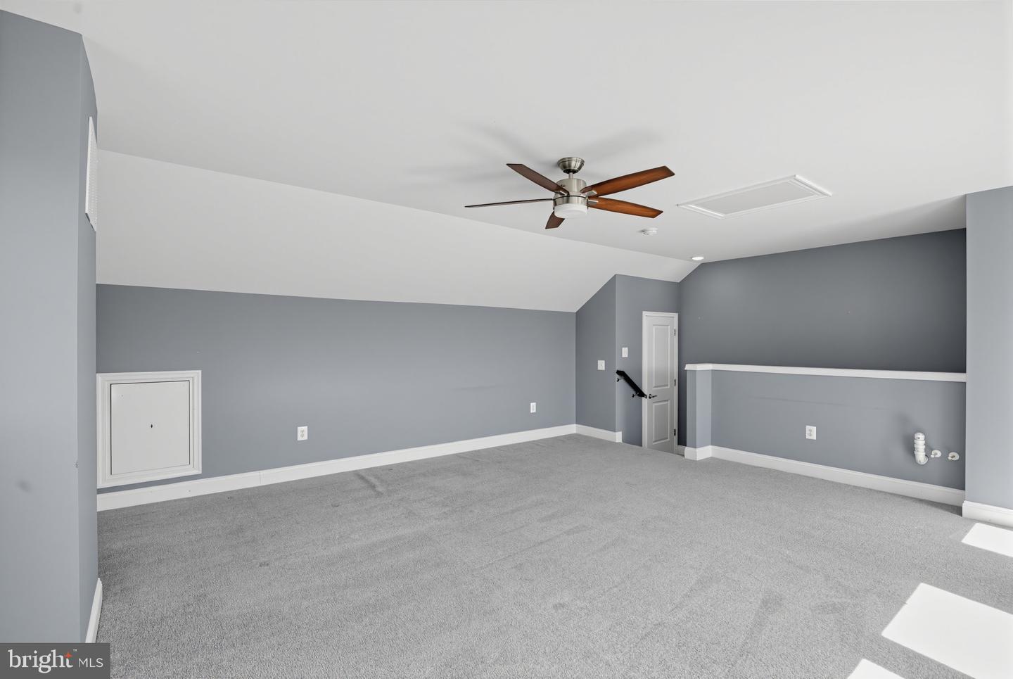 VAPW2131032 Property Photo 23