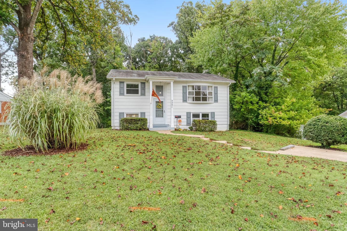 3307 BURLEIGH LN Property Photo 1
