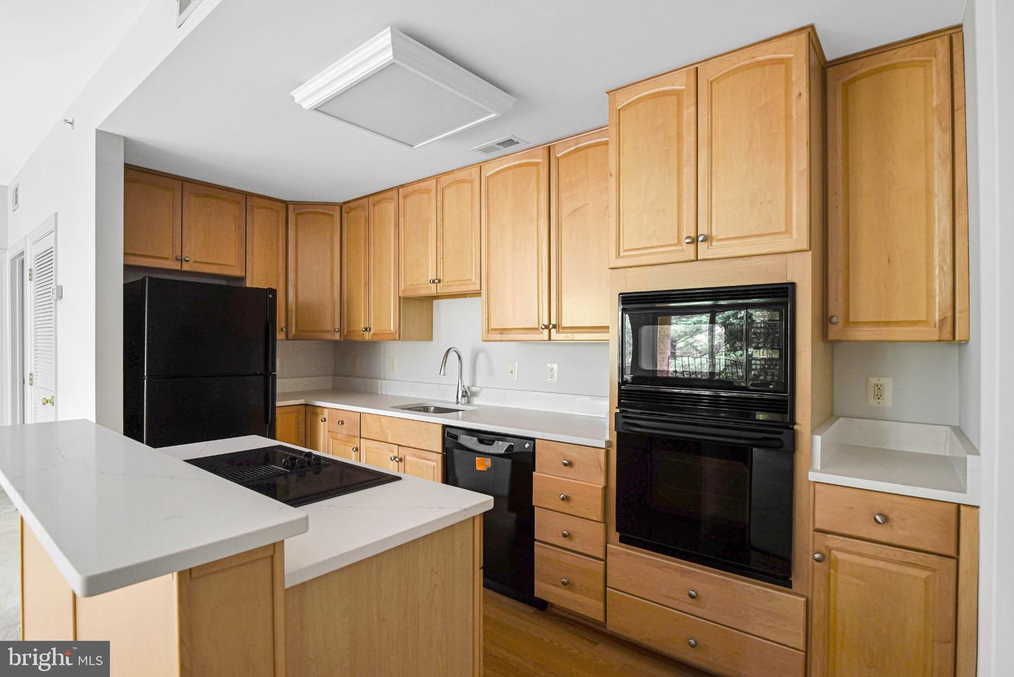 10604 Provincial Dr #203 Property Photo 10