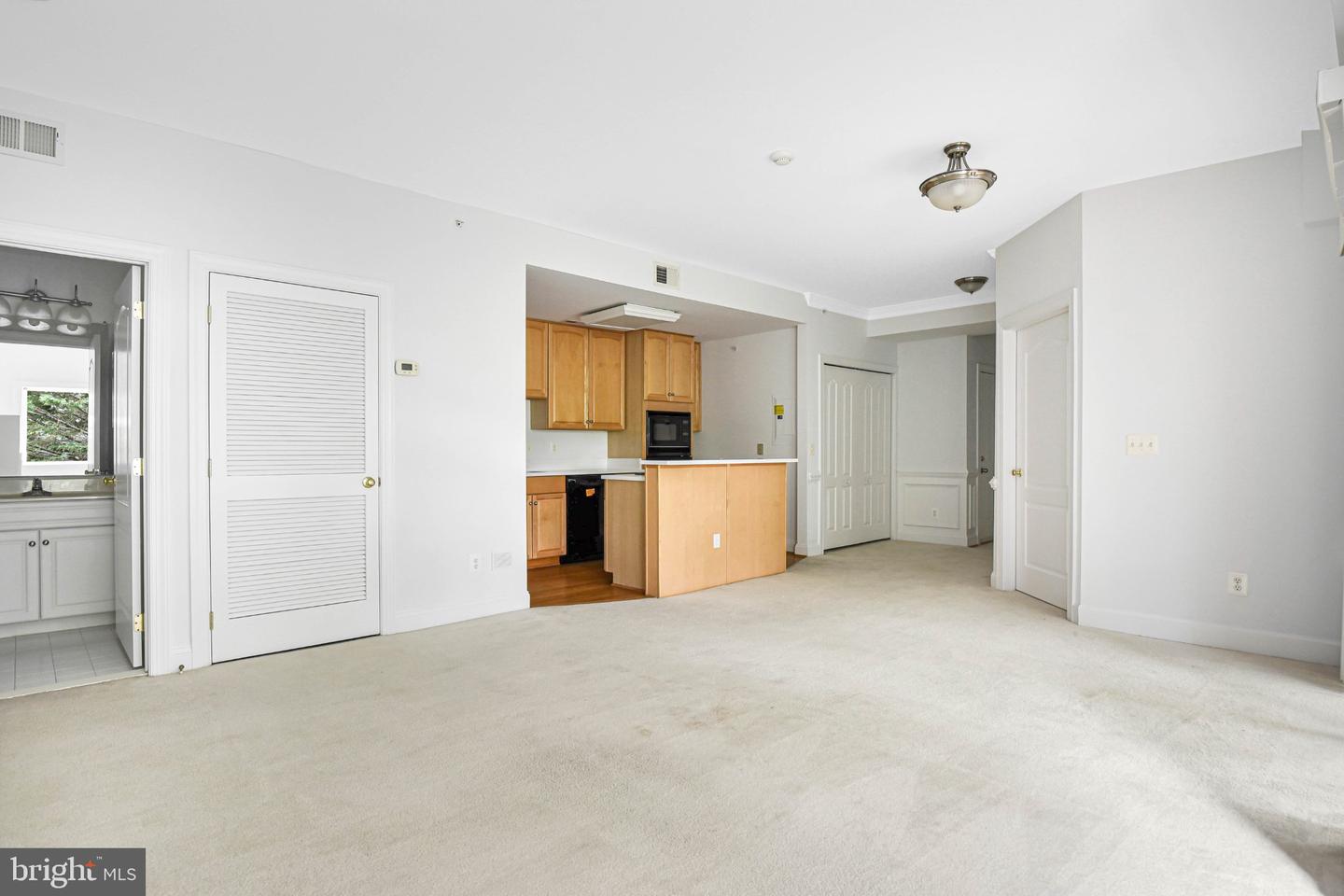 10604 Provincial Dr #203 Property Photo 17