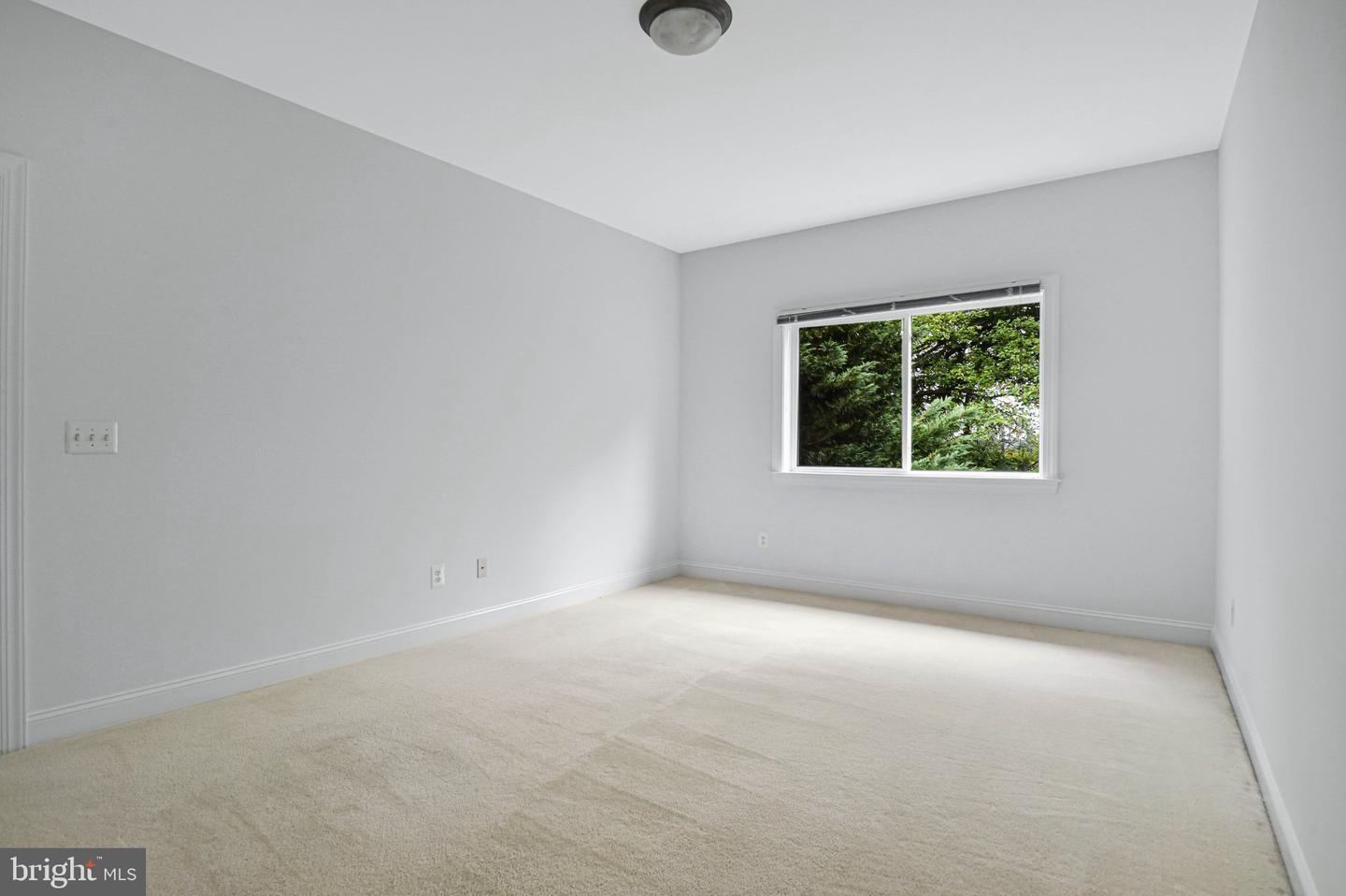 10604 Provincial Dr #203 Property Photo 24